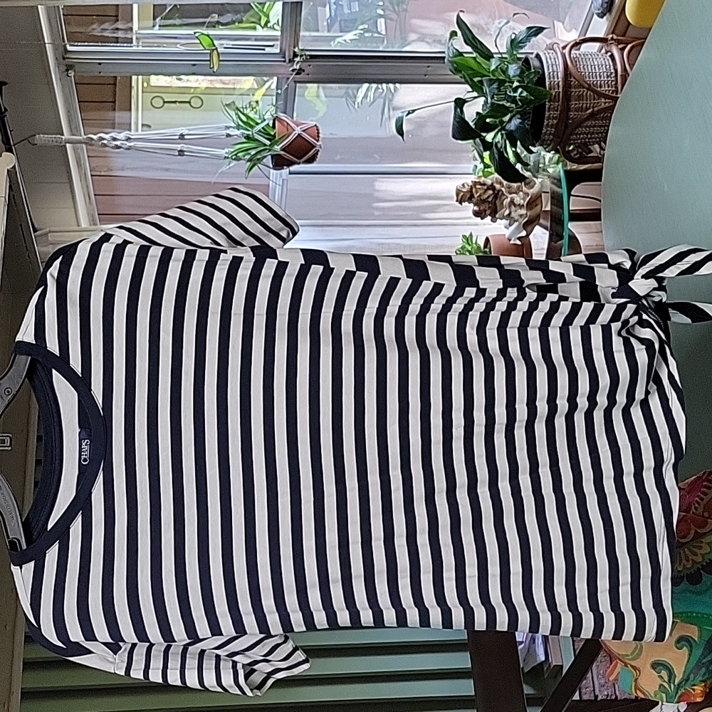 Chaps striped top